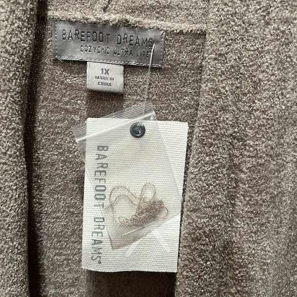 NWT Barefoot Dreams CozyChic Ultra Lite Open Front Cardigan Driftwood Beige 1X - Picture 6 of 6
